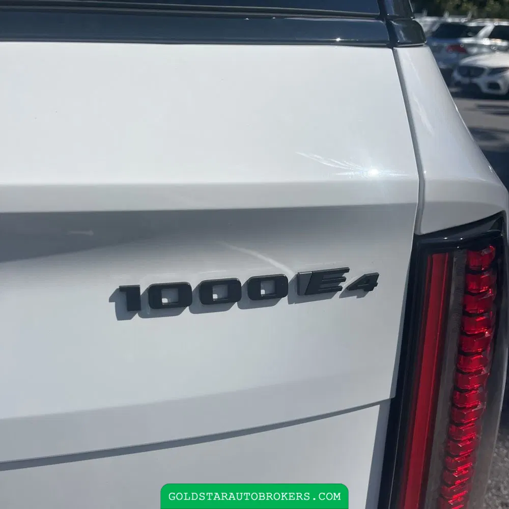 2025 Cadillac Escalade IQ Sport 2