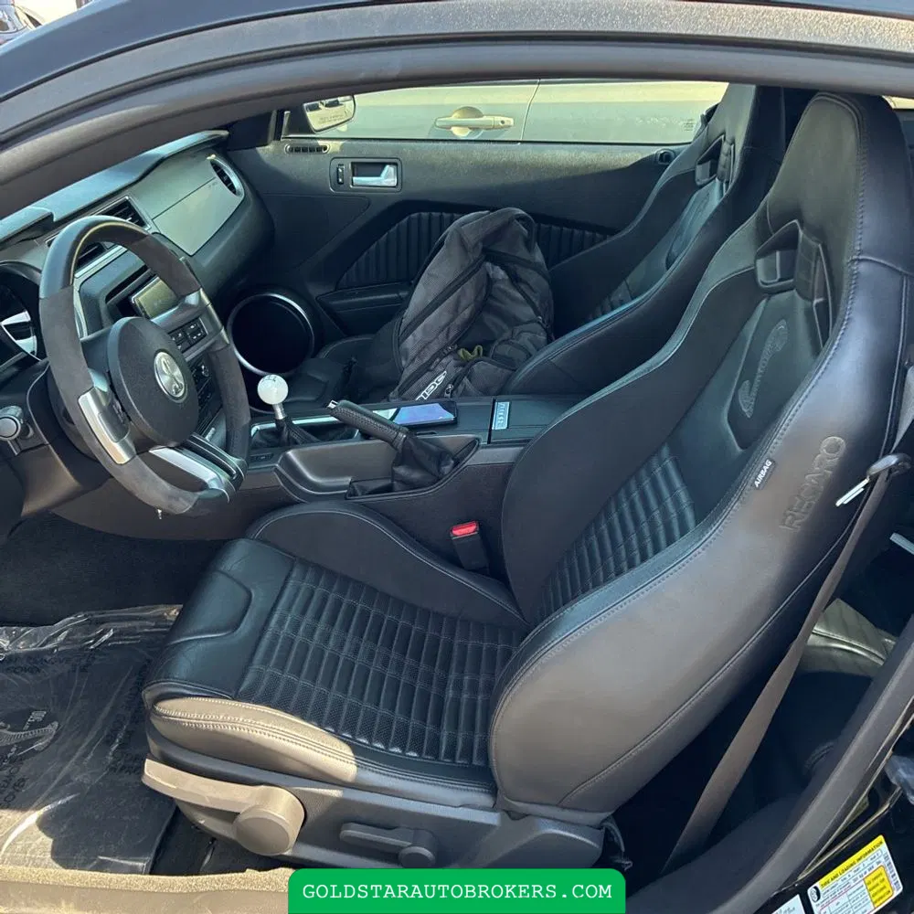2013 Ford Shelby GT500 Base