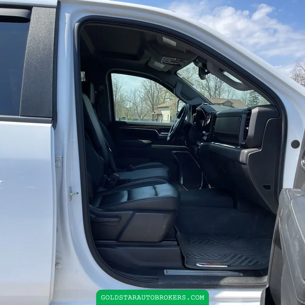 2024 Chevrolet Silverado 3500HD LT