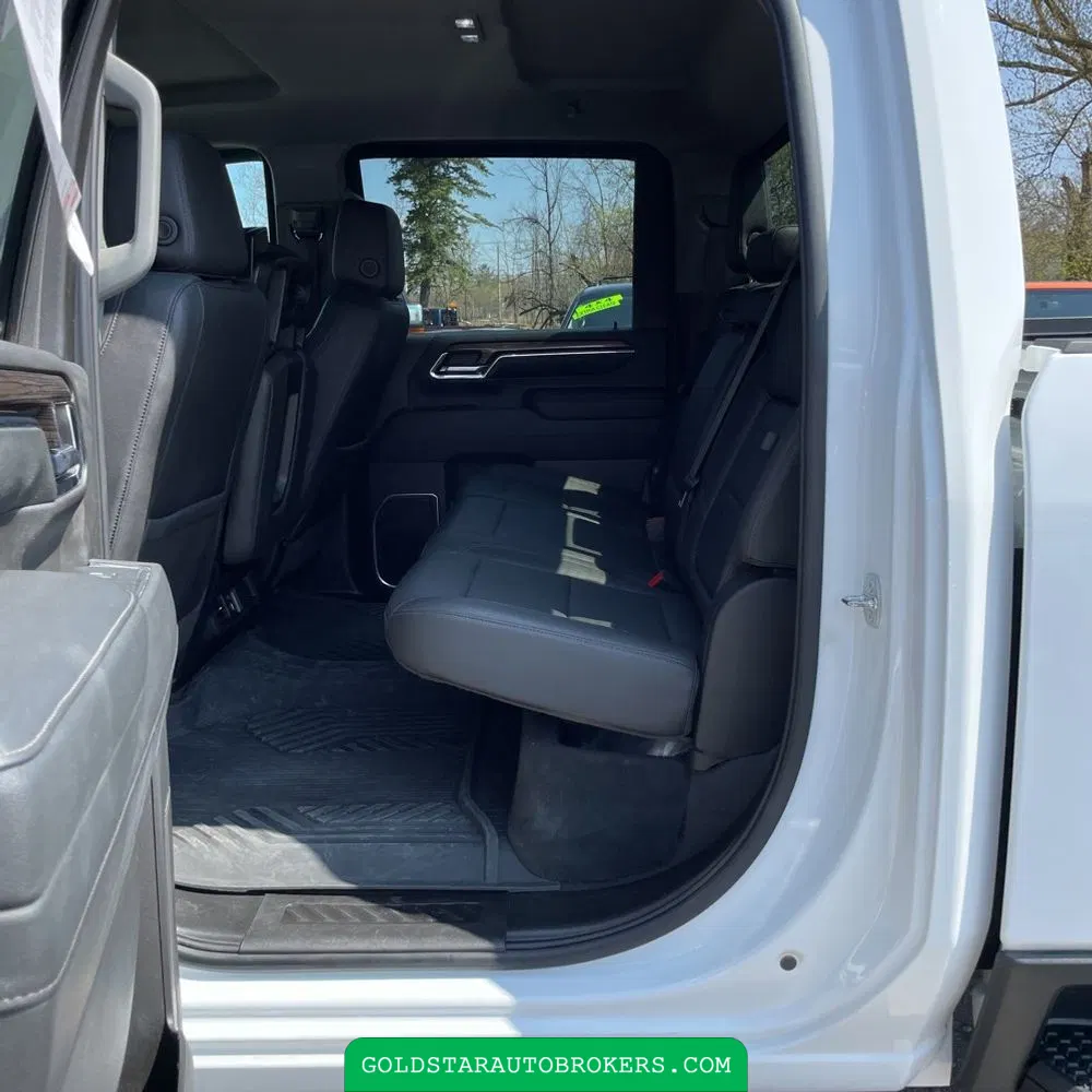 2024 Chevrolet Silverado 3500HD LT