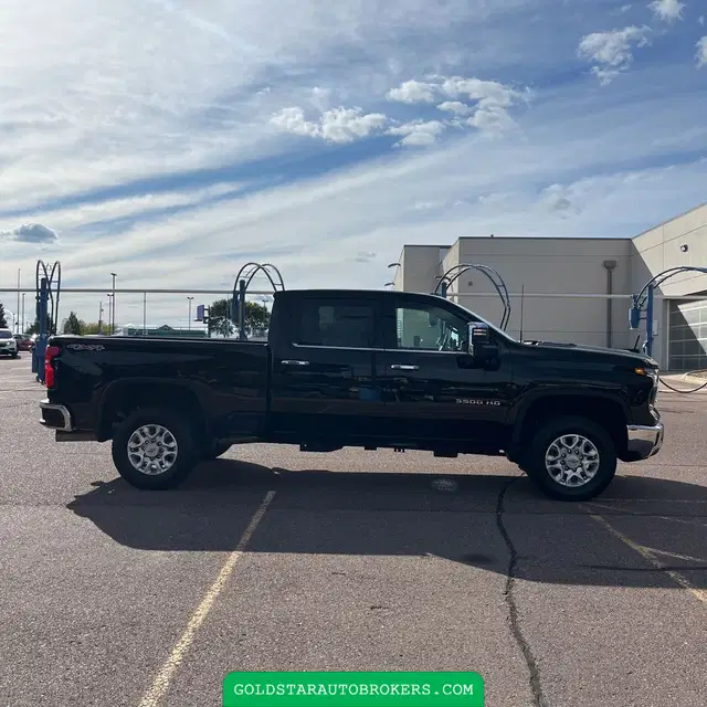 2024 Chevrolet Silverado 3500HD LTZ