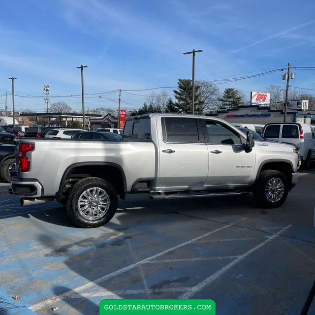 2023 Chevrolet Silverado 3500HD High Country