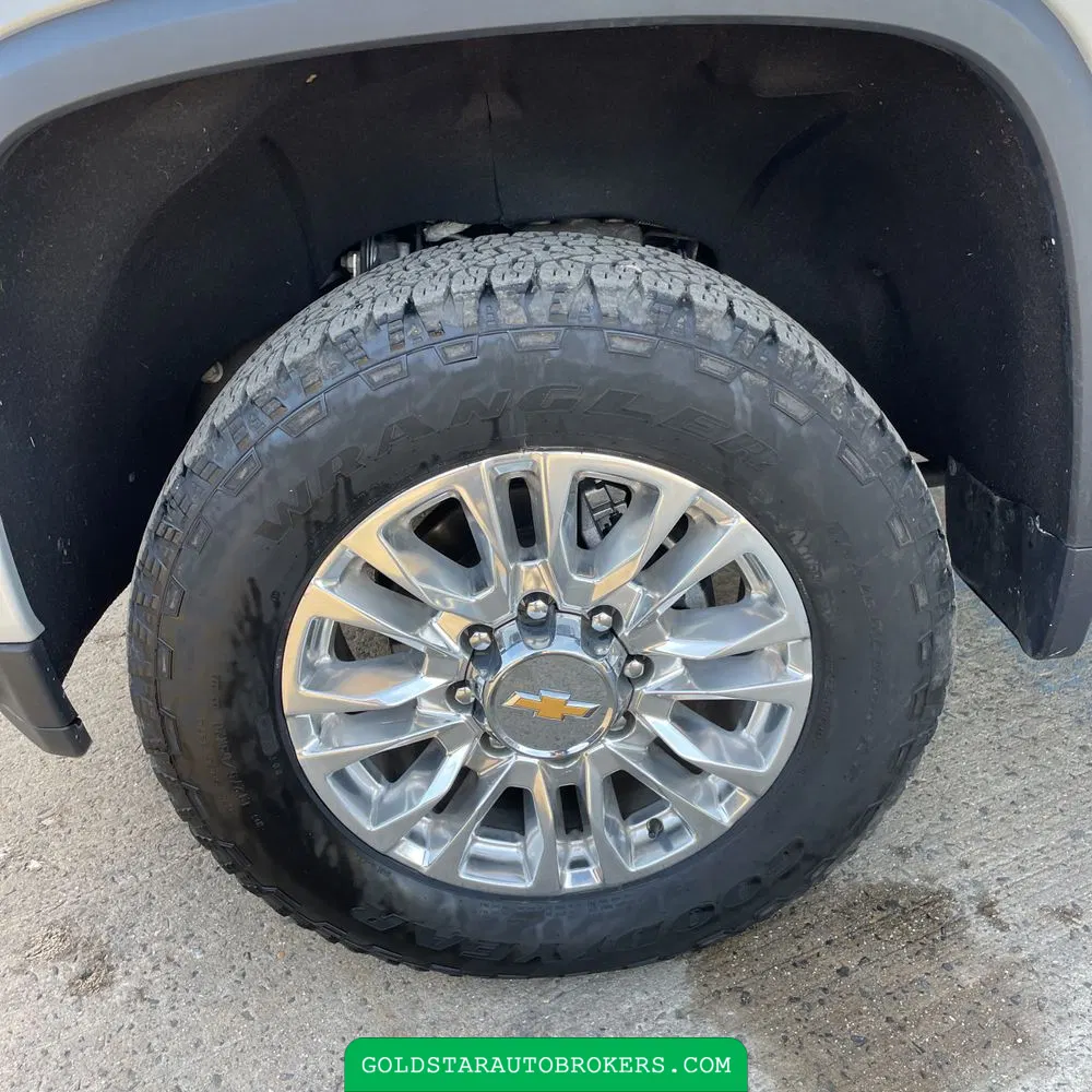 2023 Chevrolet Silverado 3500HD High Country