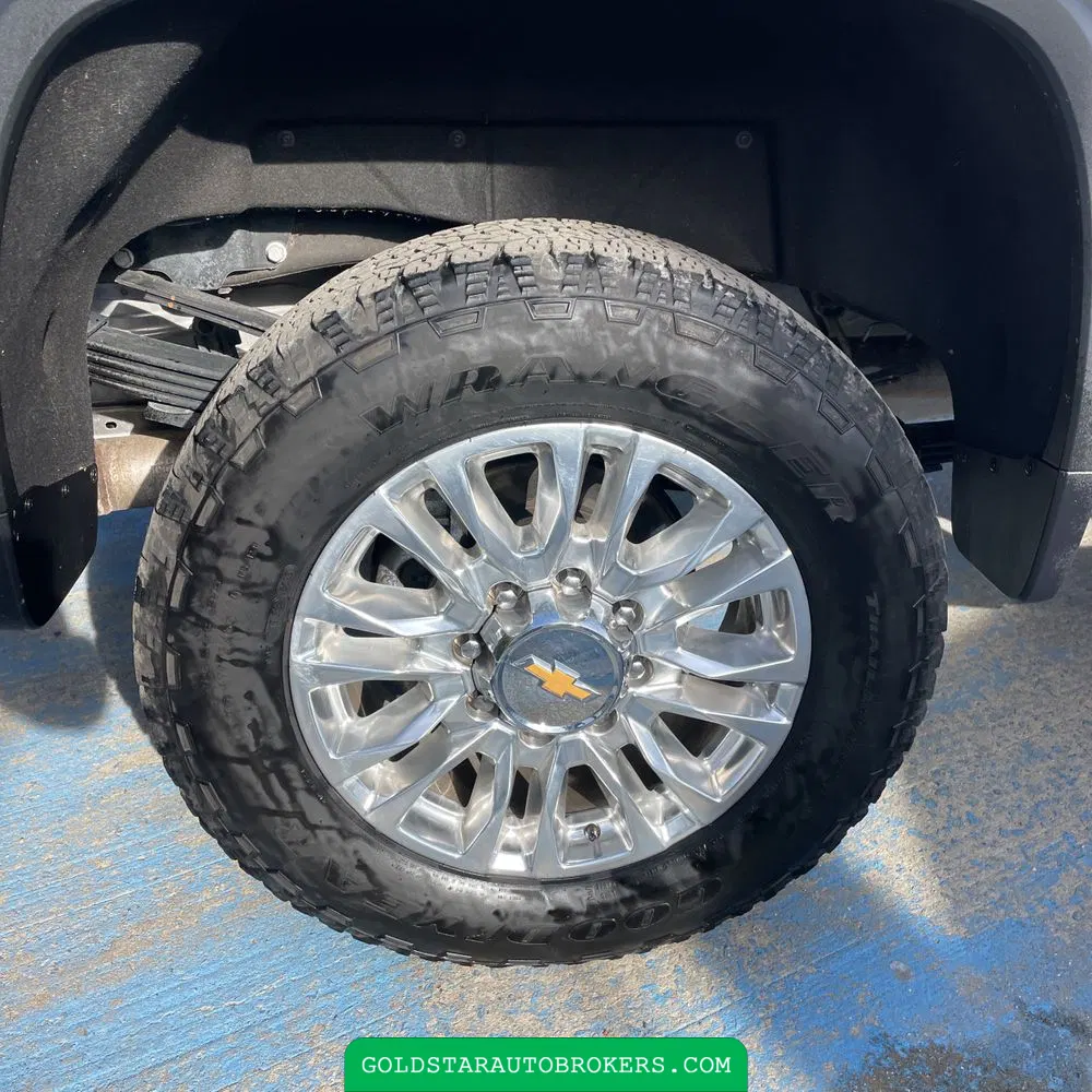 2023 Chevrolet Silverado 3500HD High Country