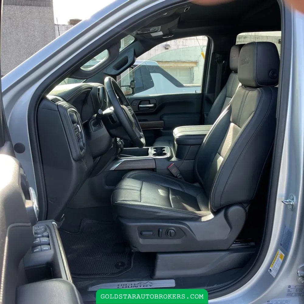 2023 Chevrolet Silverado 3500HD High Country