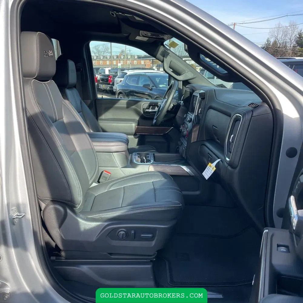 2023 Chevrolet Silverado 3500HD High Country