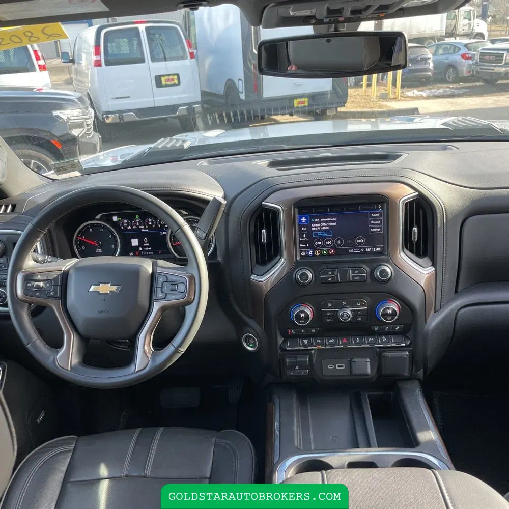 2023 Chevrolet Silverado 3500HD High Country