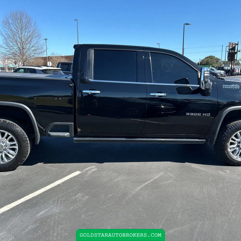 2022 Chevrolet Silverado 3500HD High Country
