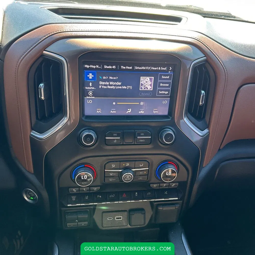 2022 Chevrolet Silverado 3500HD High Country