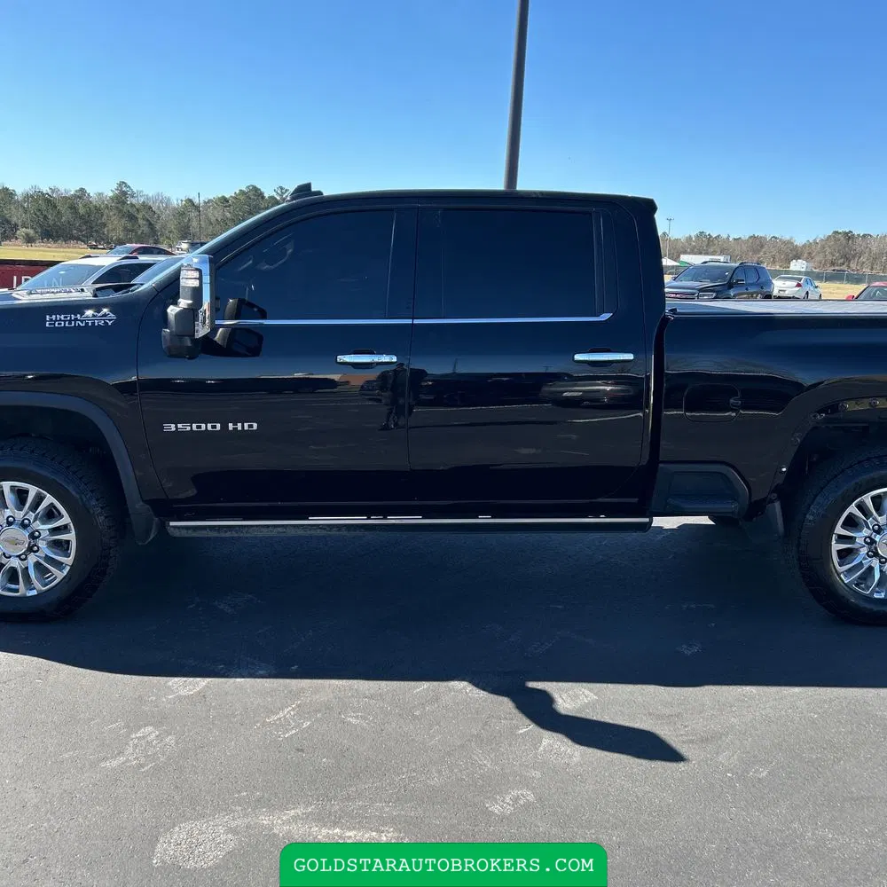 2022 Chevrolet Silverado 3500HD High Country
