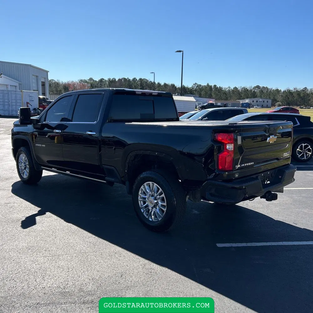 2022 Chevrolet Silverado 3500HD High Country