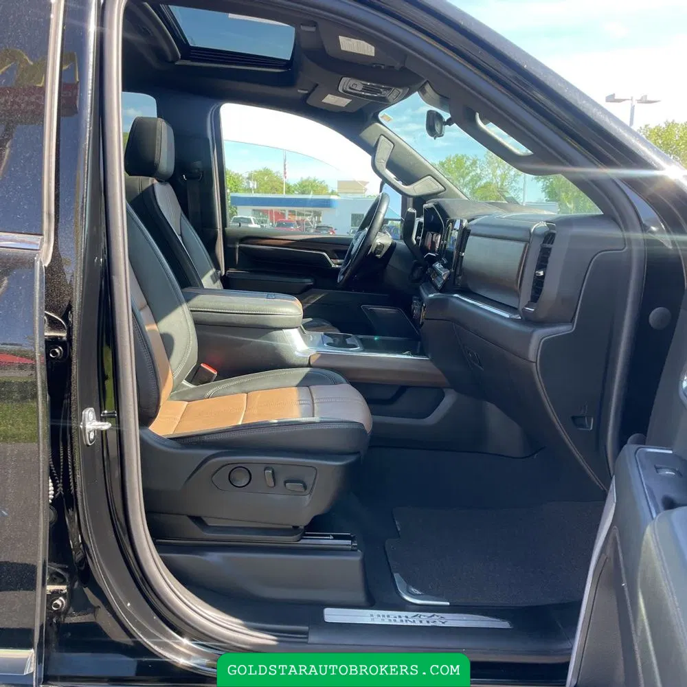 2024 Chevrolet Silverado 3500HD High Country