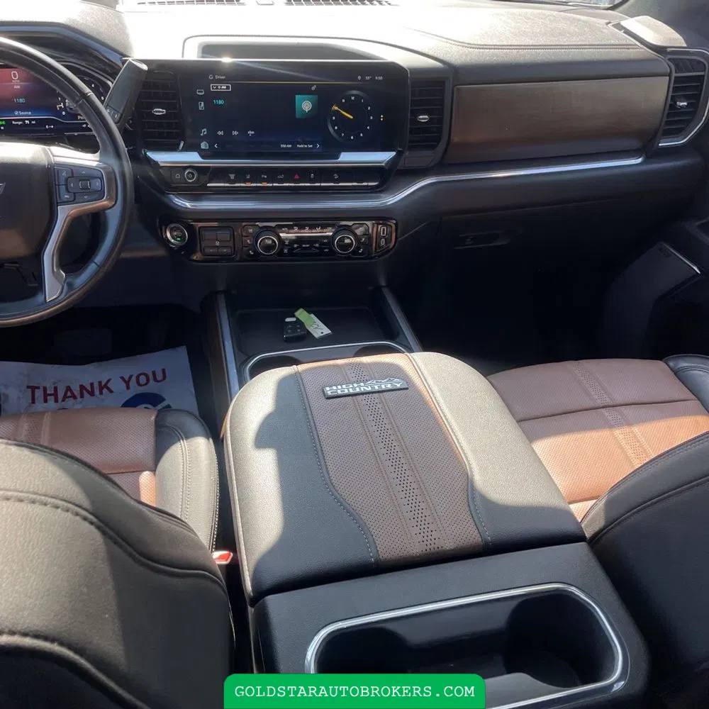 2024 Chevrolet Silverado 3500HD High Country