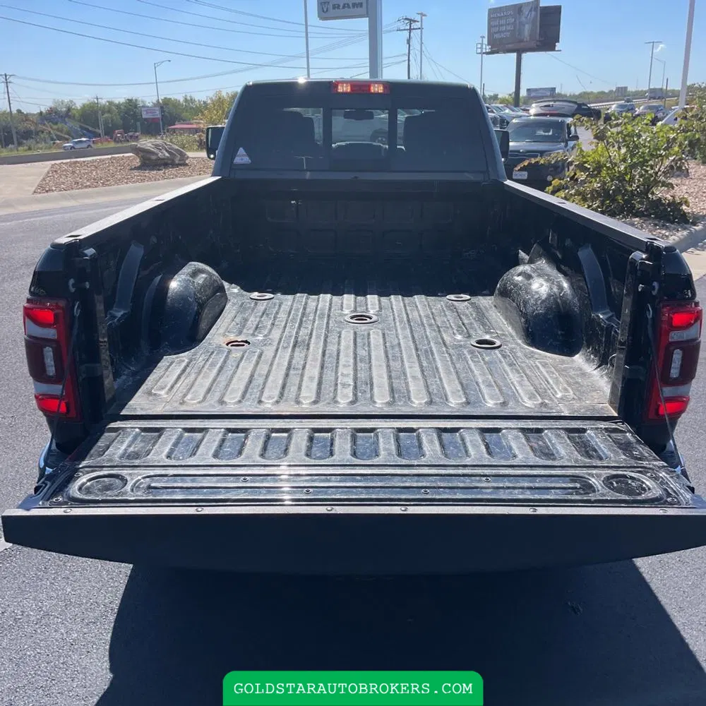 2024 Ram 3500 Laramie