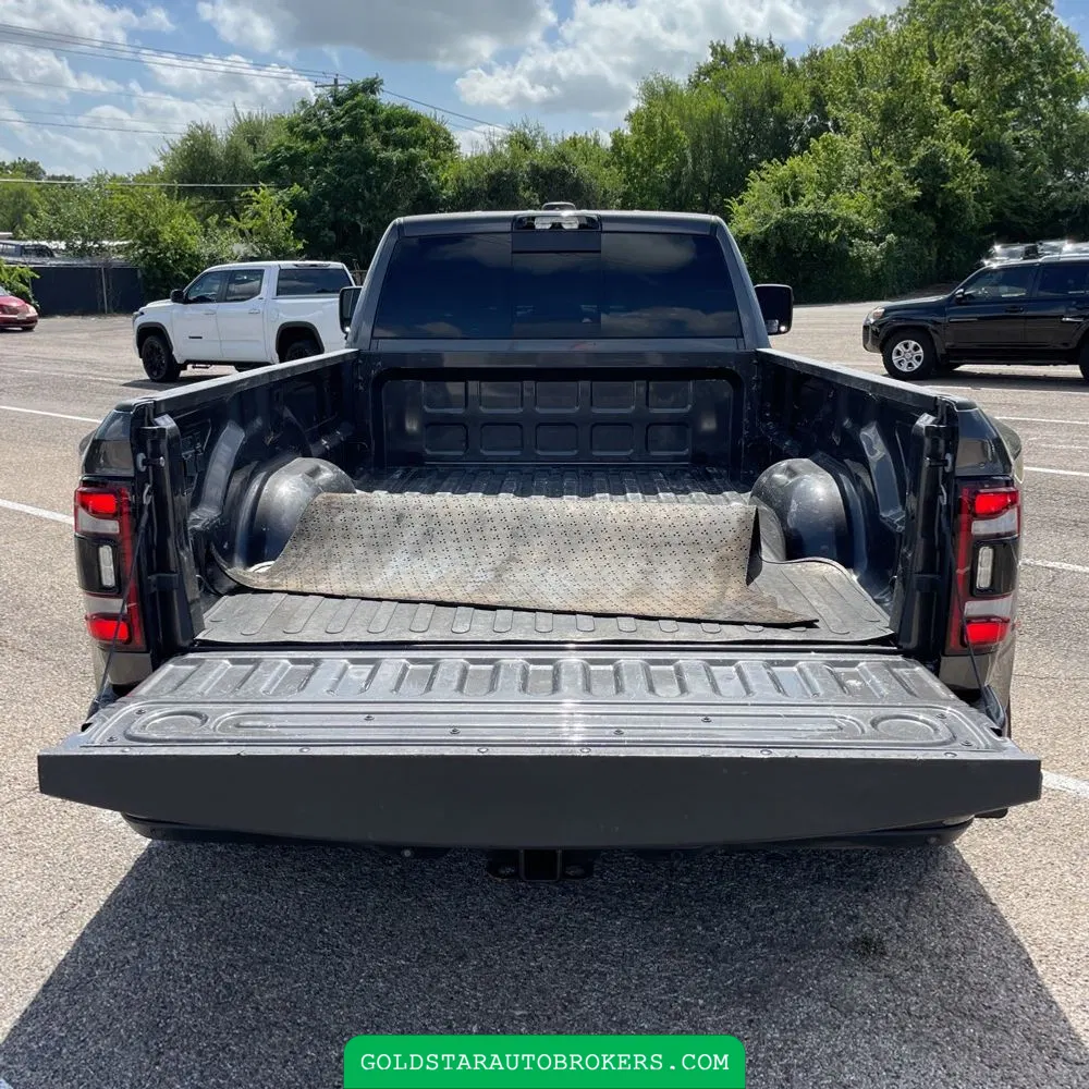 2024 Ram 3500 Laramie