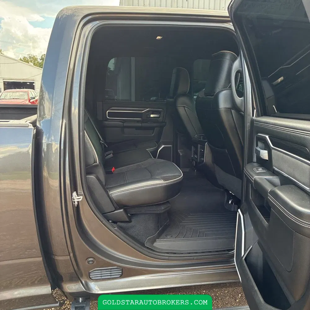 2024 Ram 3500 Laramie