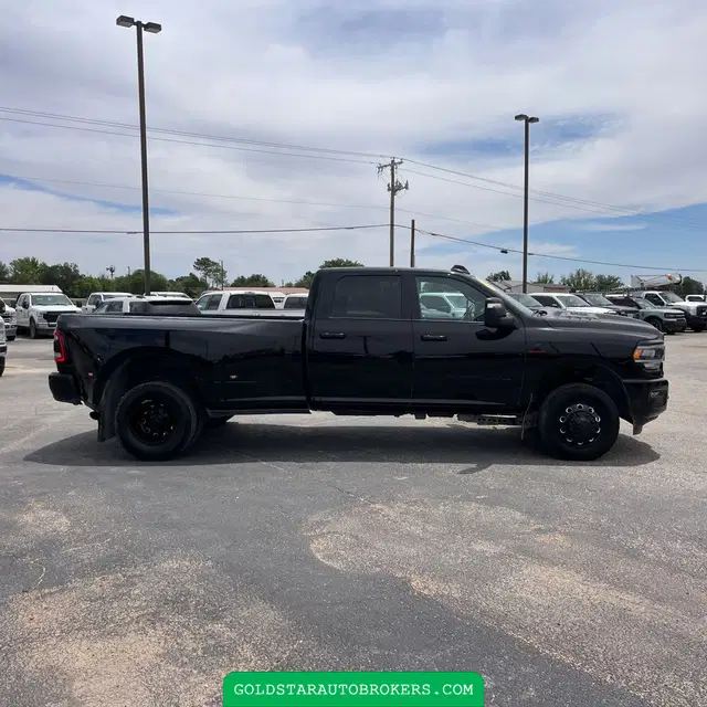 2024 Ram 3500 Laramie
