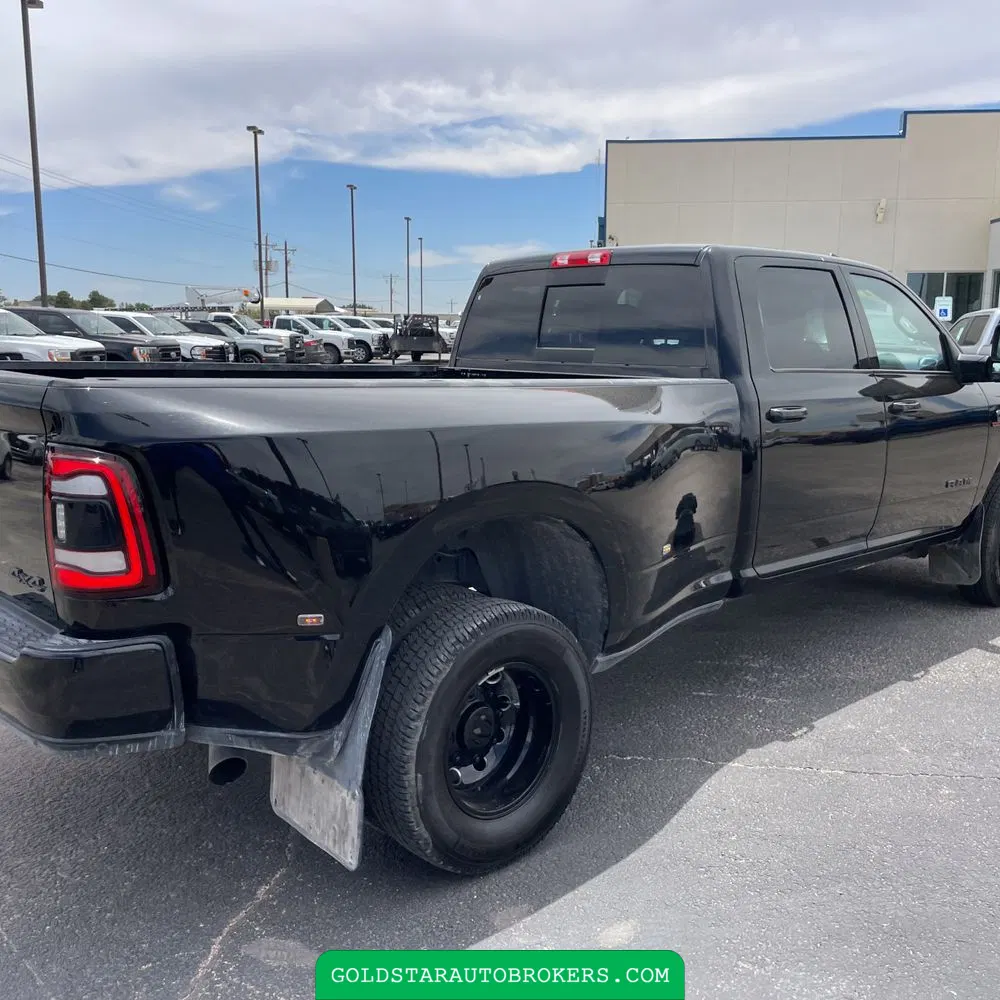 2024 Ram 3500 Laramie