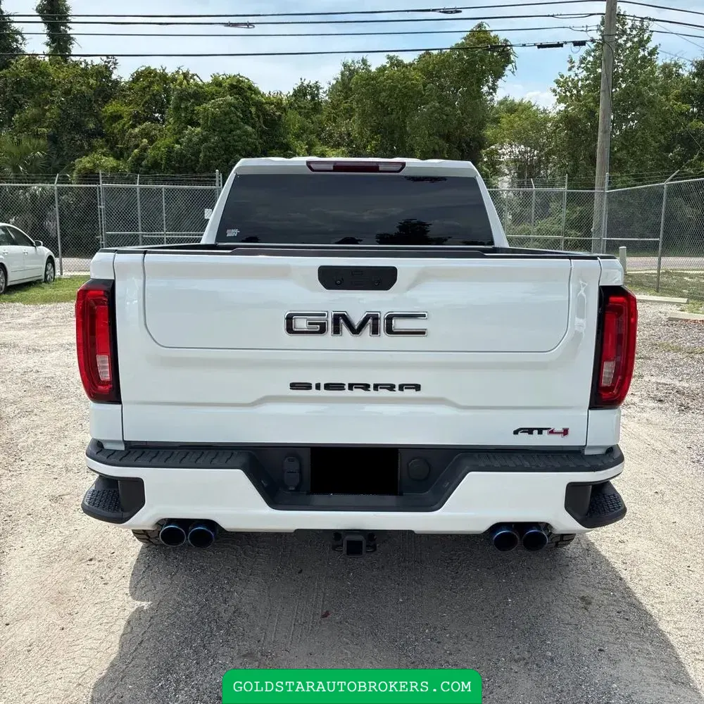 2022 GMC Sierra 1500 AT4