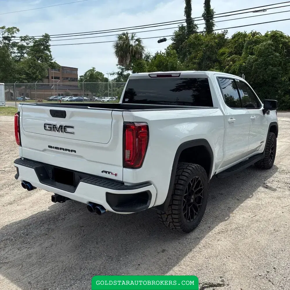 2022 GMC Sierra 1500 AT4