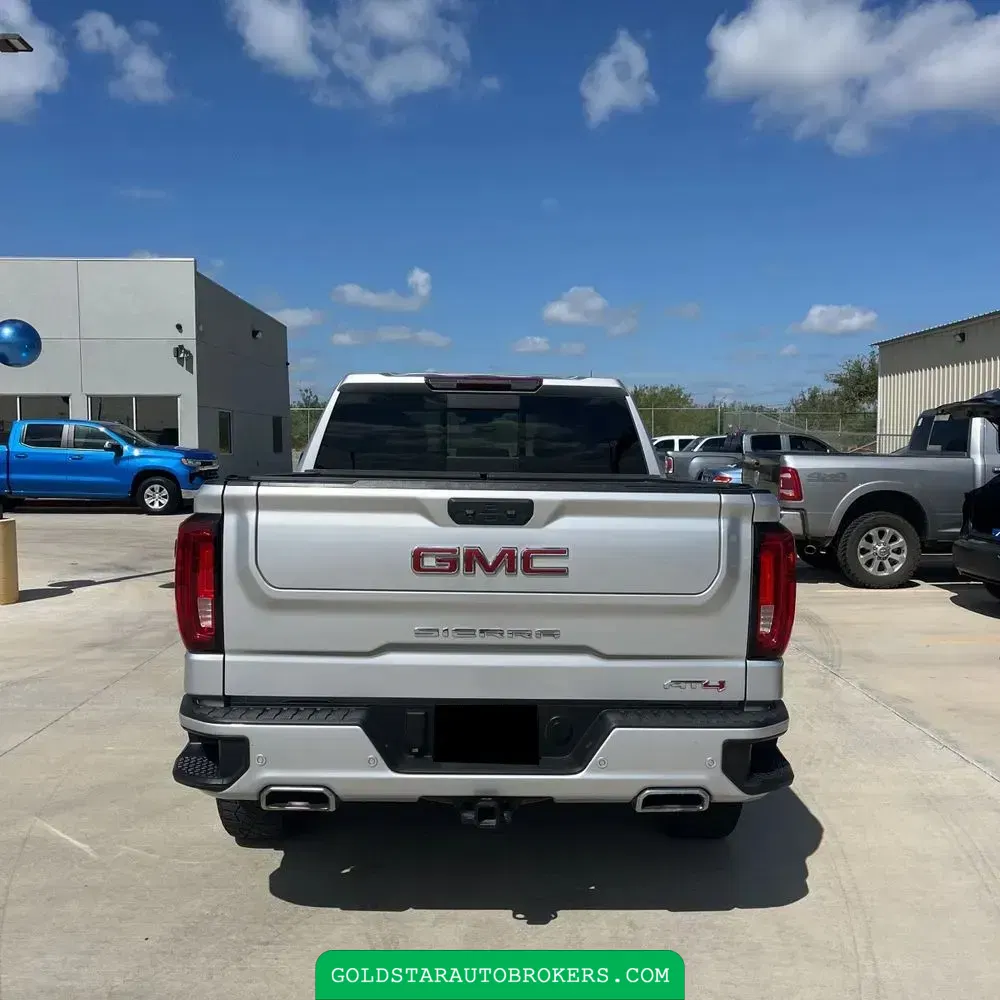 2022 GMC Sierra 1500 AT4