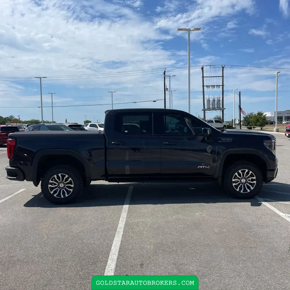 2022 GMC Sierra 1500 AT4