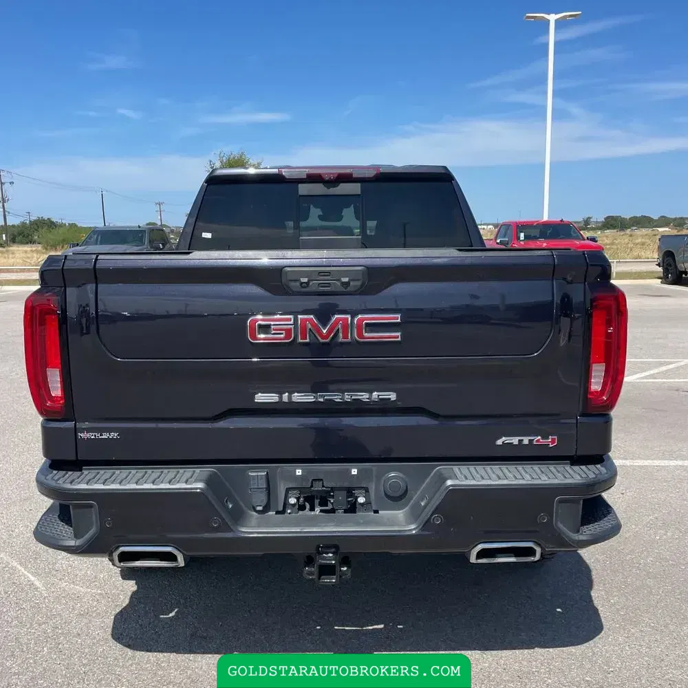 2022 GMC Sierra 1500 AT4
