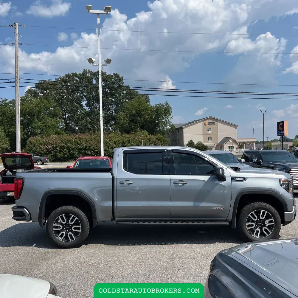 2025 GMC Sierra 1500 AT4