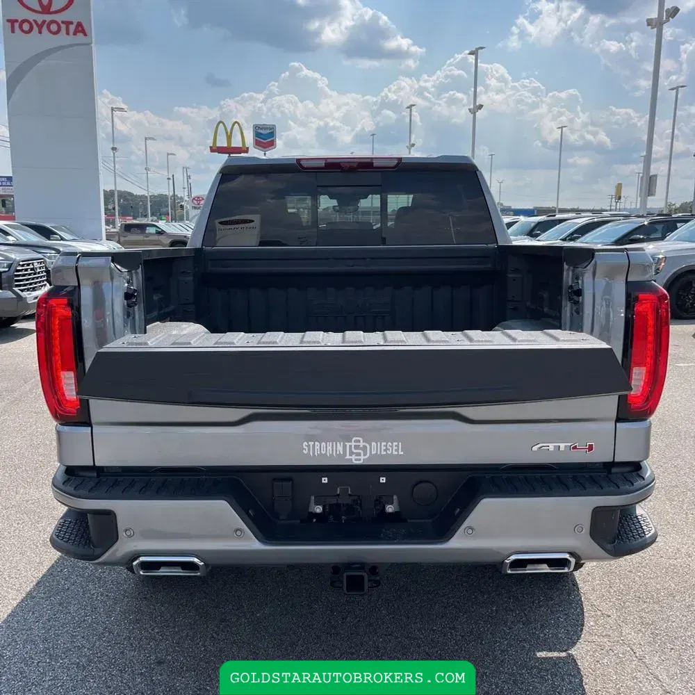 2025 GMC Sierra 1500 AT4