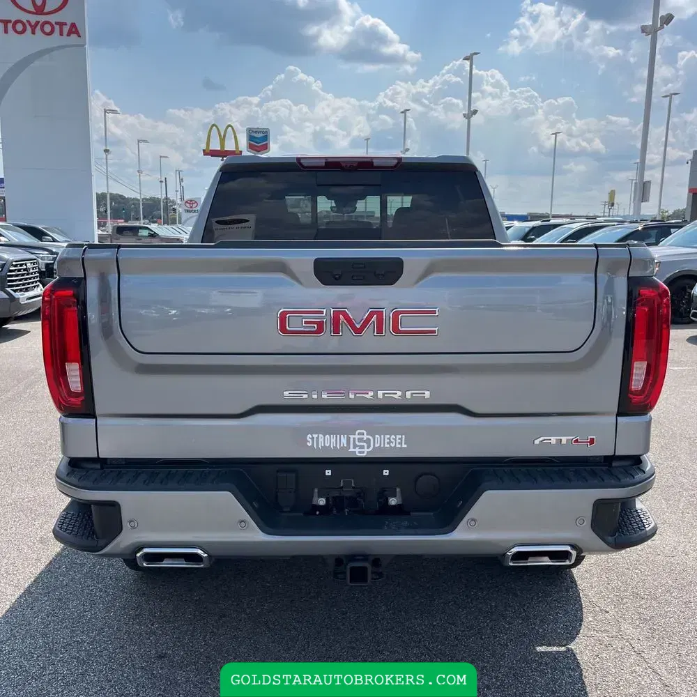 2025 GMC Sierra 1500 AT4