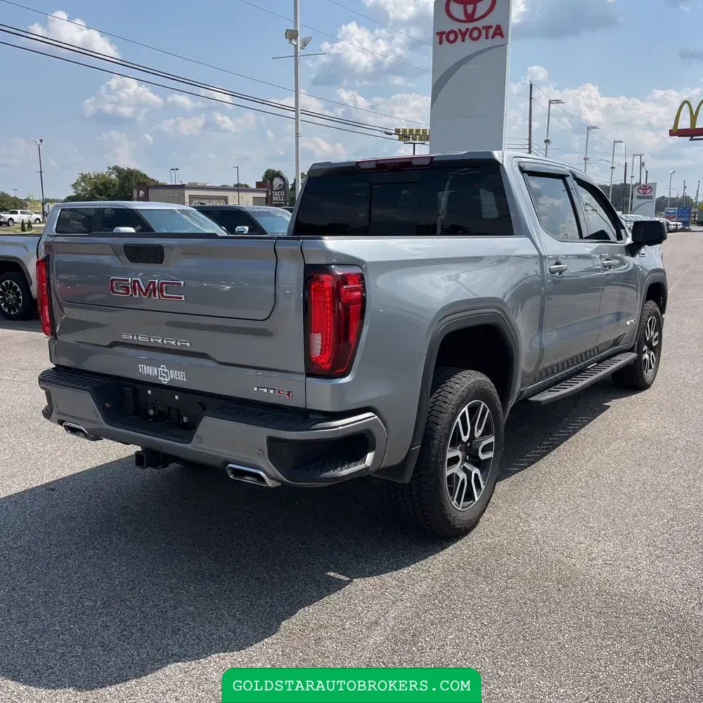 2025 GMC Sierra 1500 AT4