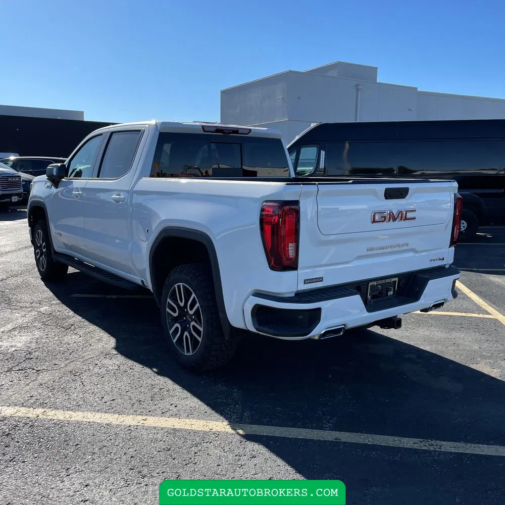 2025 GMC Sierra 1500 AT4