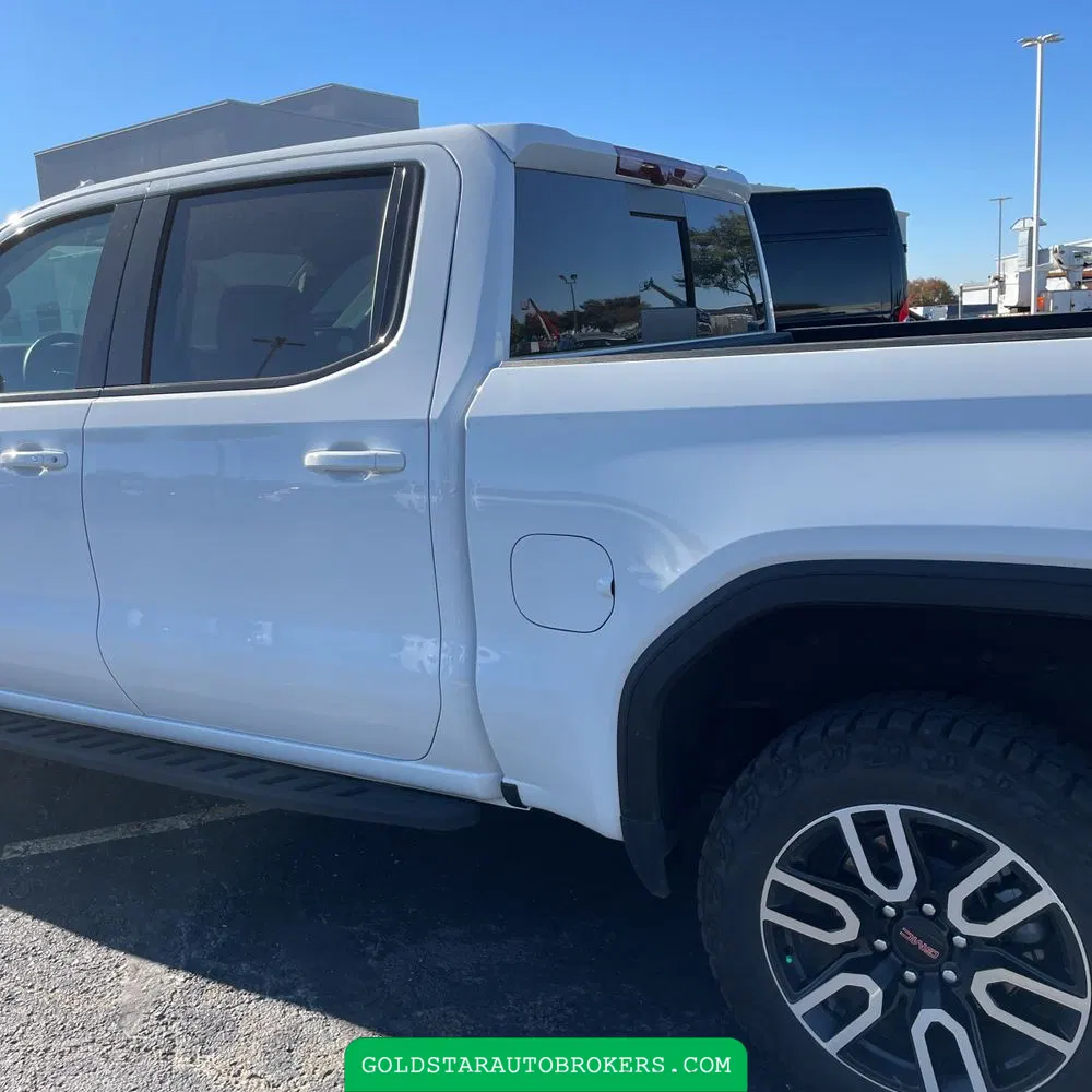 2025 GMC Sierra 1500 AT4