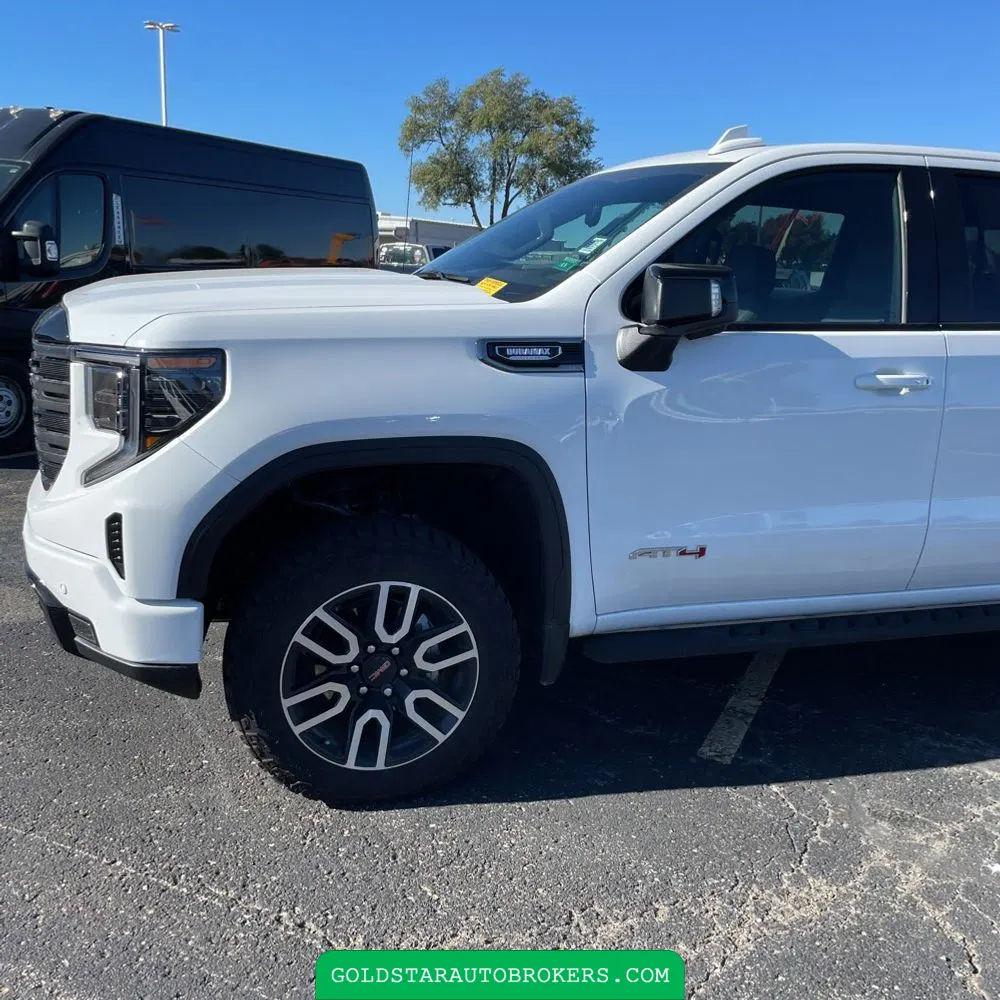 2025 GMC Sierra 1500 AT4