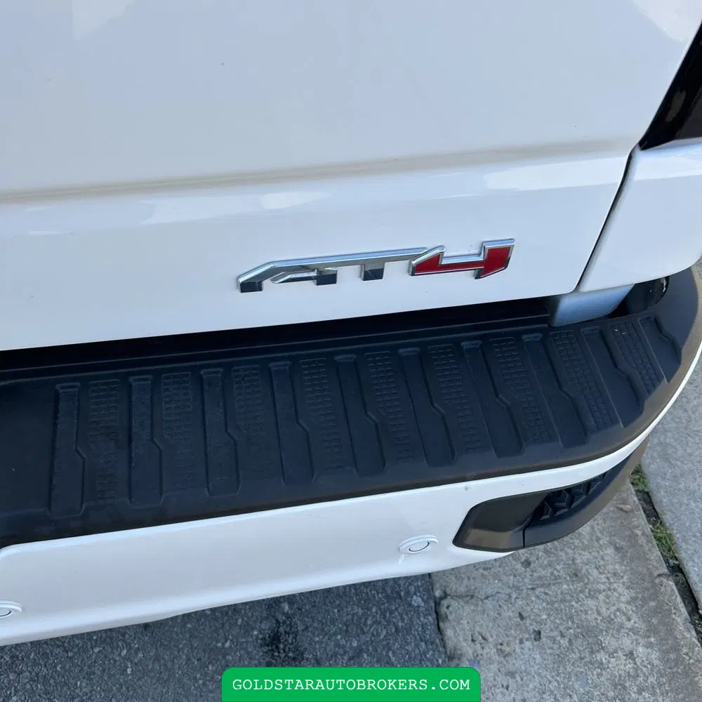 2023 GMC Sierra 1500 AT4