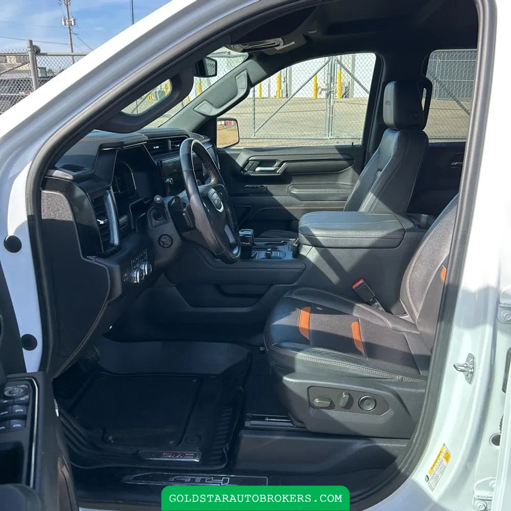 2023 GMC Sierra 1500 AT4