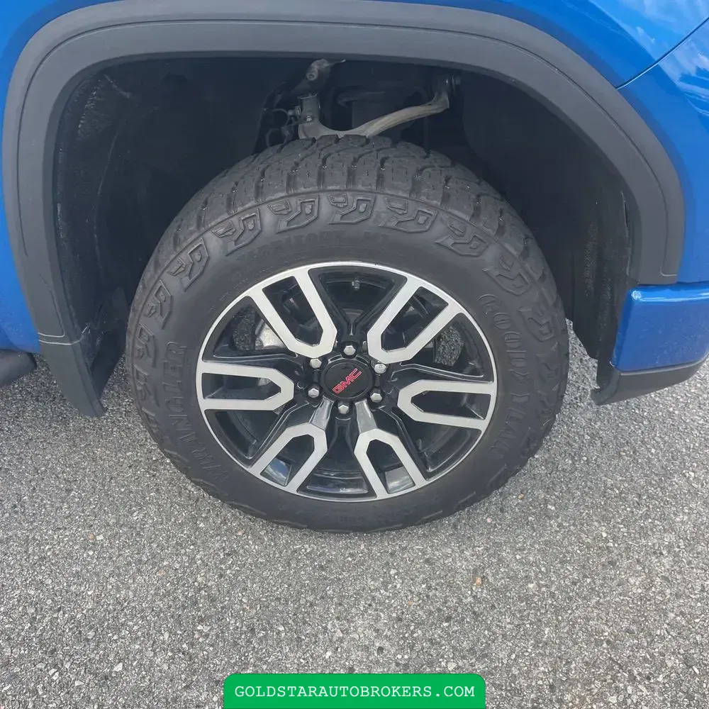 2024 GMC Sierra 1500 AT4