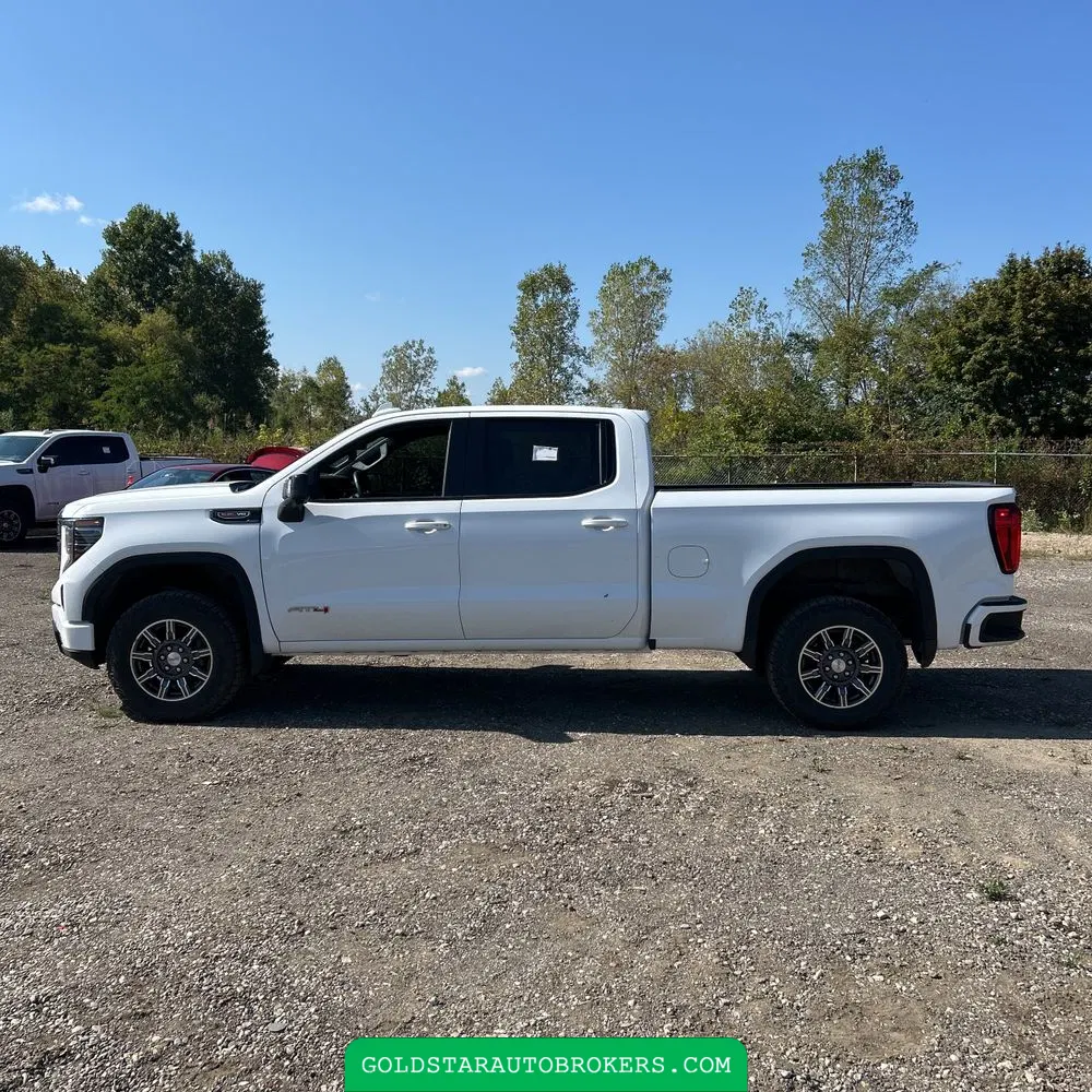 2024 GMC Sierra 1500 AT4