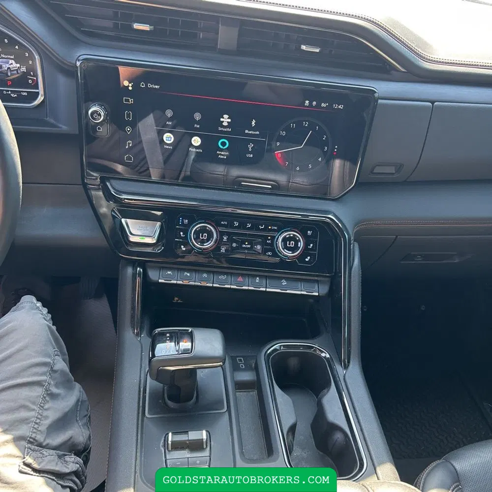 2024 GMC Sierra 1500 AT4