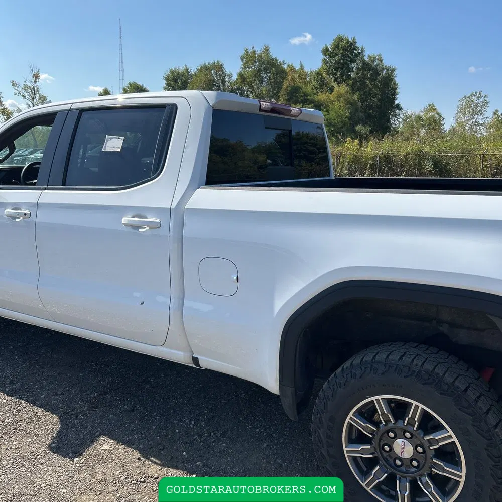2024 GMC Sierra 1500 AT4