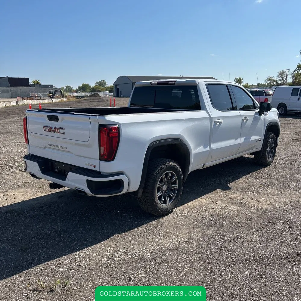 2024 GMC Sierra 1500 AT4