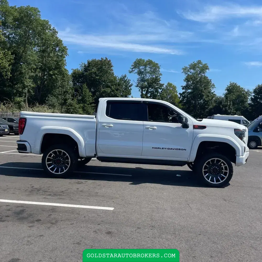 2023 GMC Sierra 1500 AT4