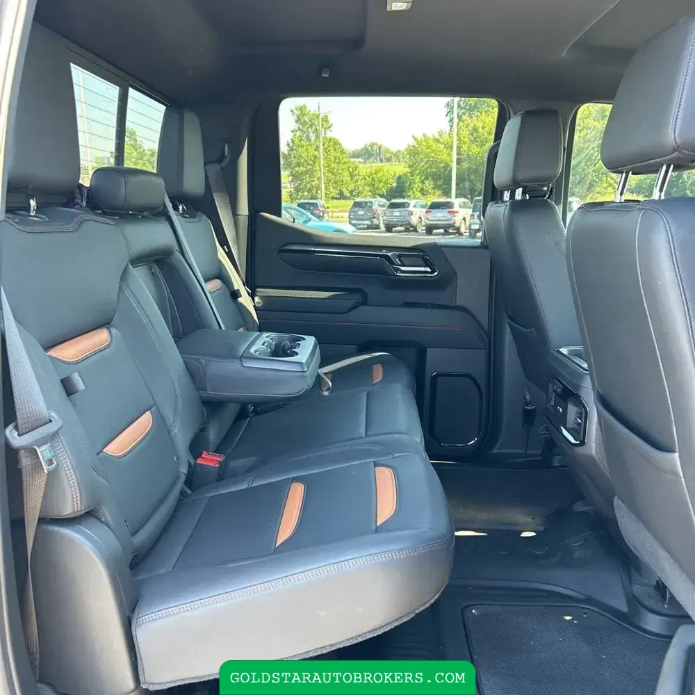 2024 GMC Sierra 1500 AT4