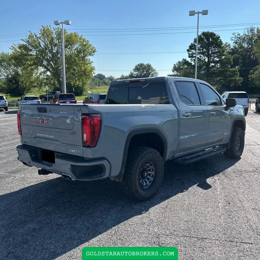 2024 GMC Sierra 1500 AT4