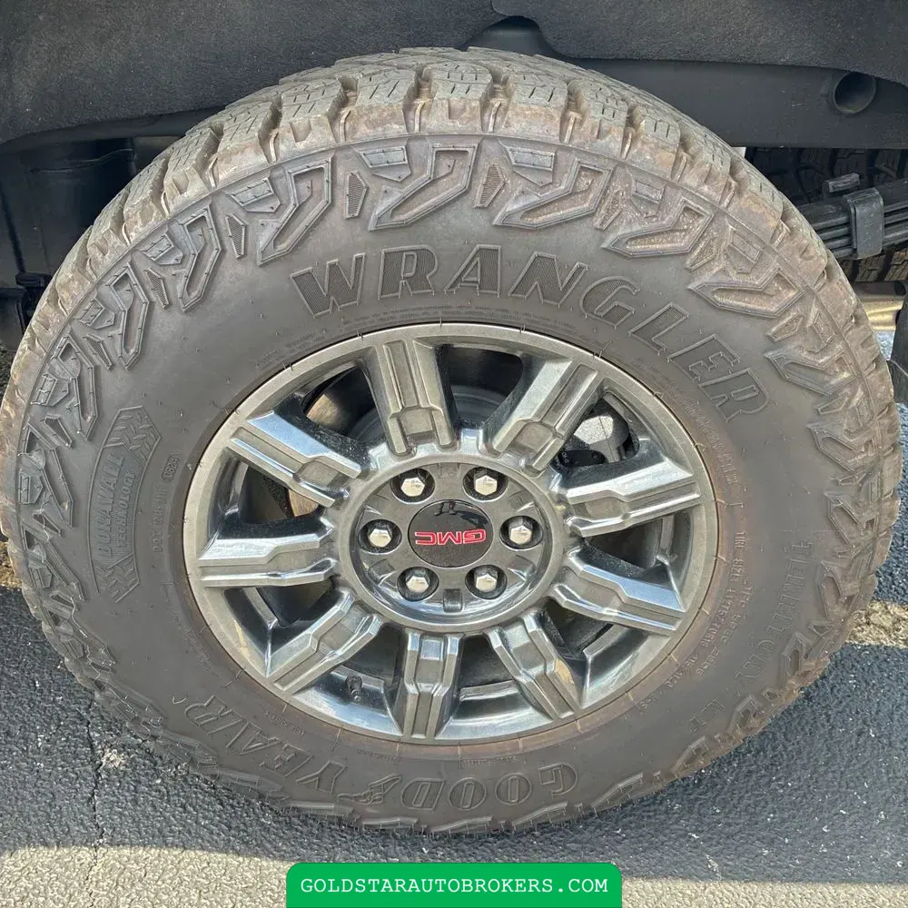 2024 GMC Sierra 1500 AT4X