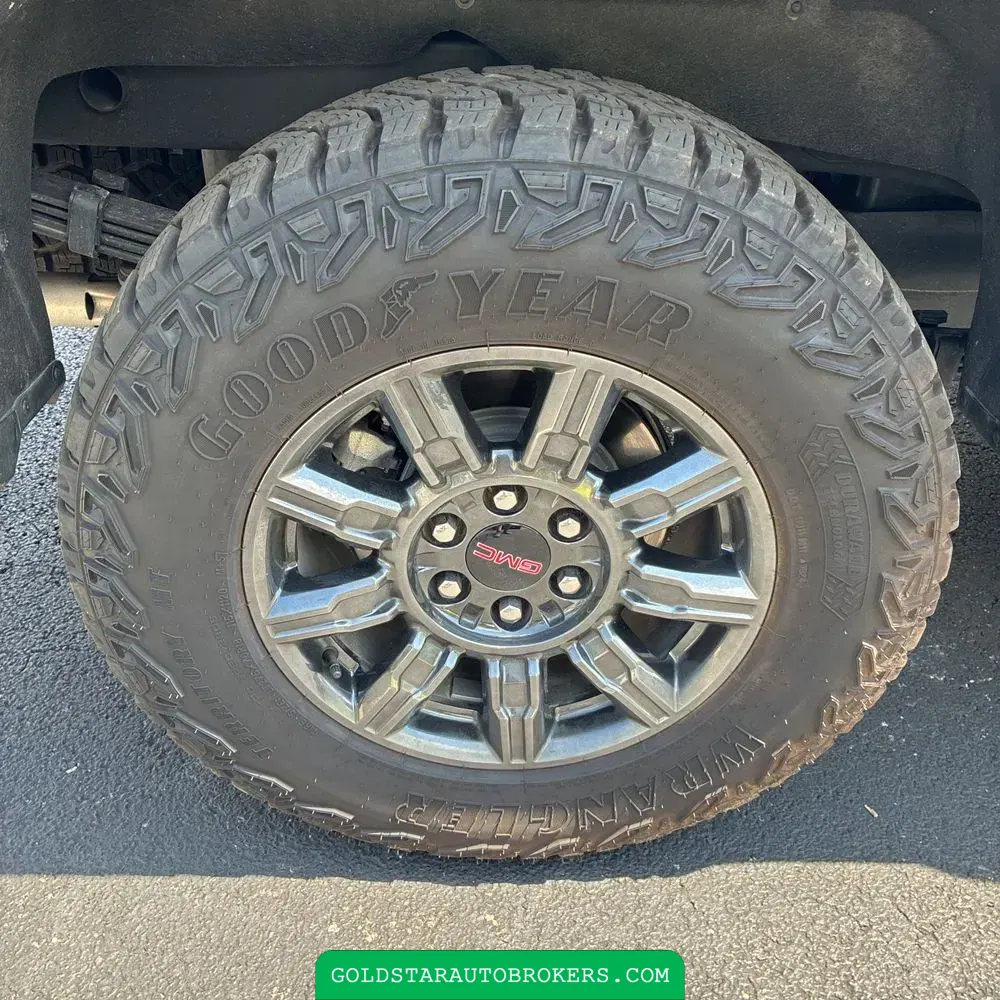 2024 GMC Sierra 1500 AT4X