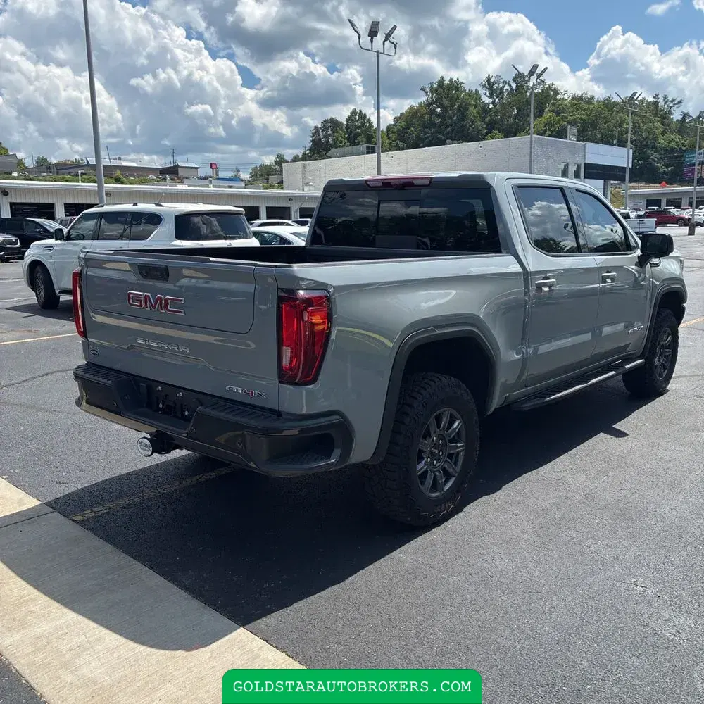 2024 GMC Sierra 1500 AT4X