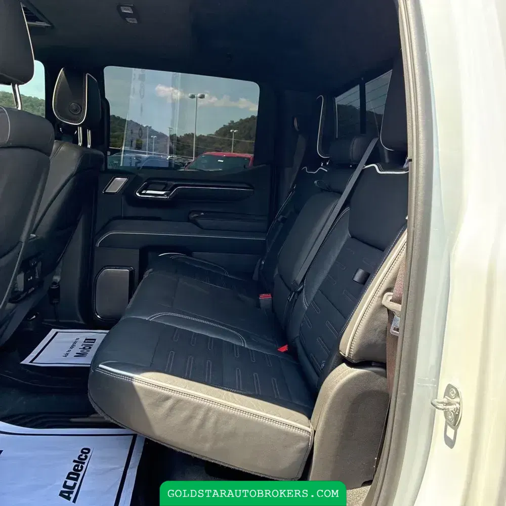 2024 GMC Sierra 1500 AT4X