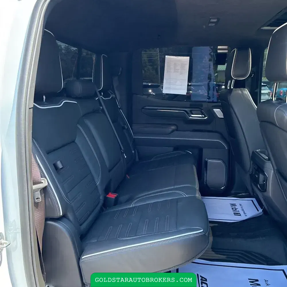 2024 GMC Sierra 1500 AT4X