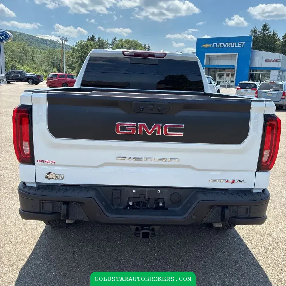 2024 GMC Sierra 1500 AT4X